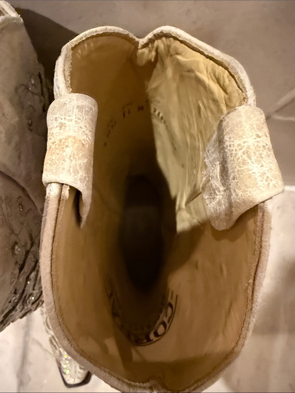 Corral Ivory Western Cowboy Boots with Embellished Upper - Picture 3 of 16